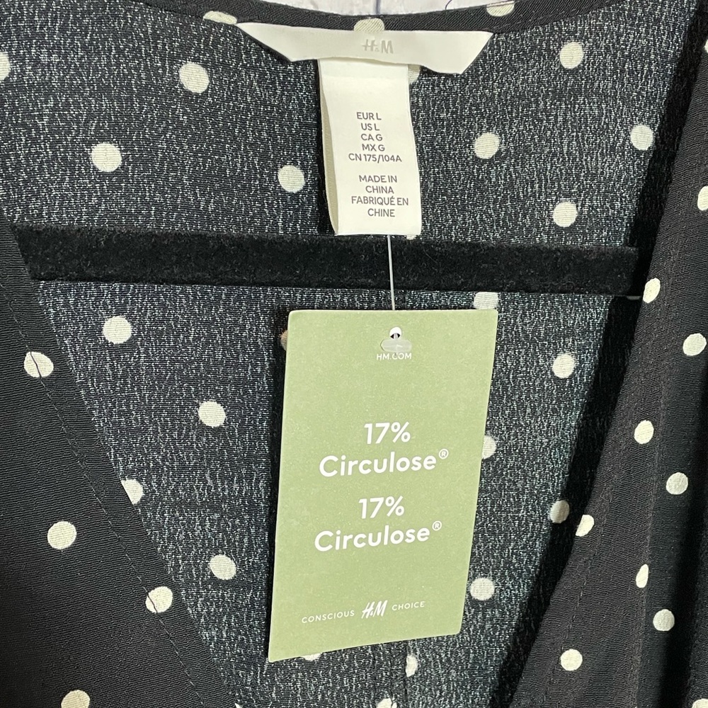 New H&M Black and White Polka Dot Puff Sleeve Crepe V Neck Dress Size L - Picture 9 of 16